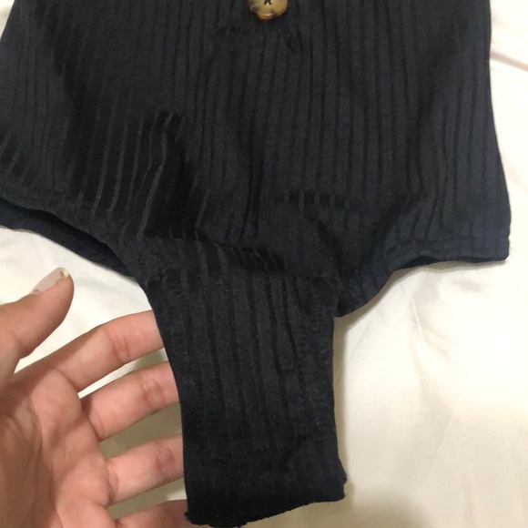 4 for $25 - Ribbed Black Bodysuit - Picture 4 of 6